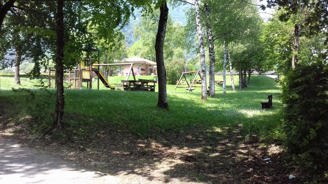 Appartamento Al Colle Bezzecca Luaran gambar